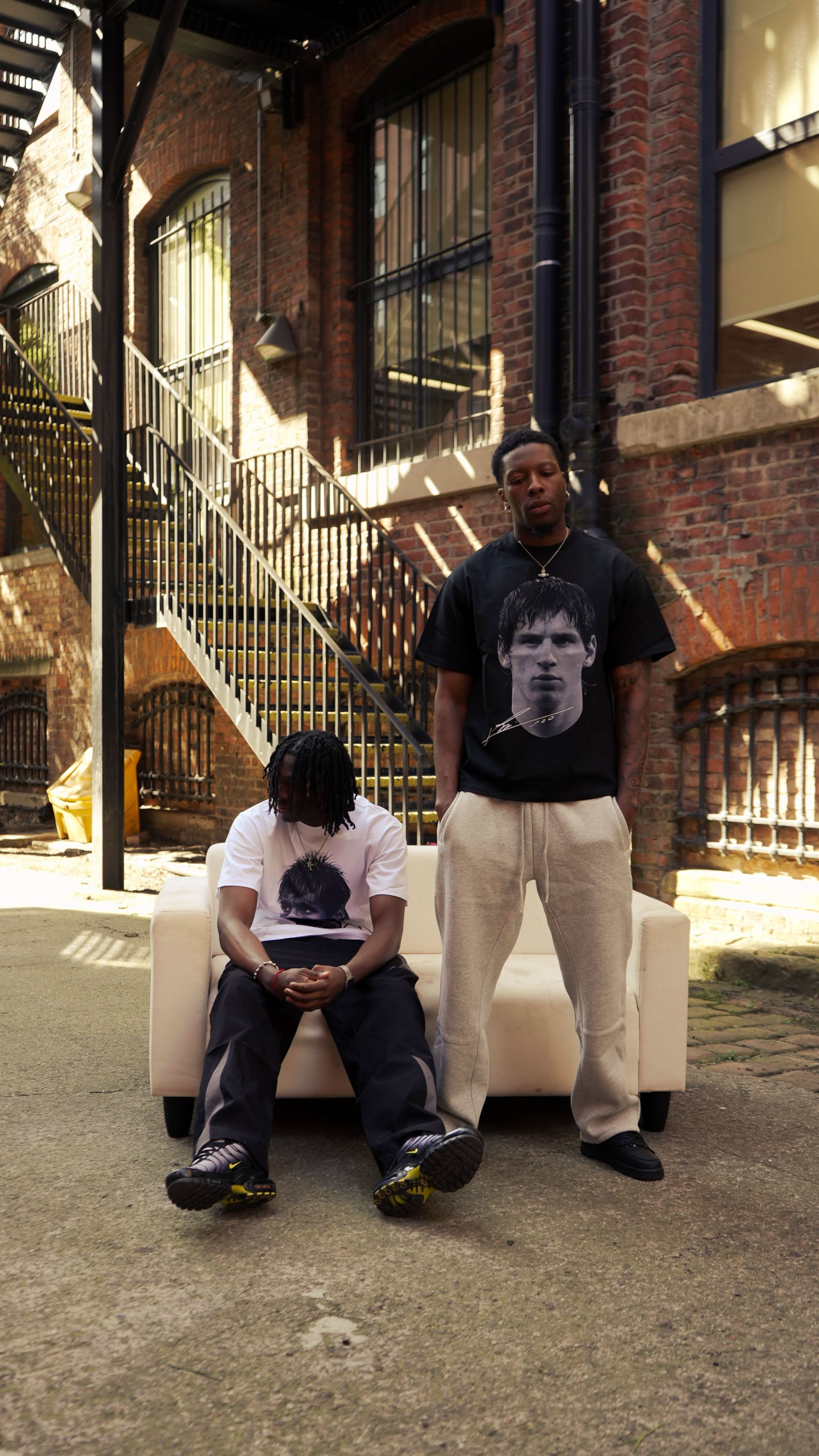 T-SHIRT 