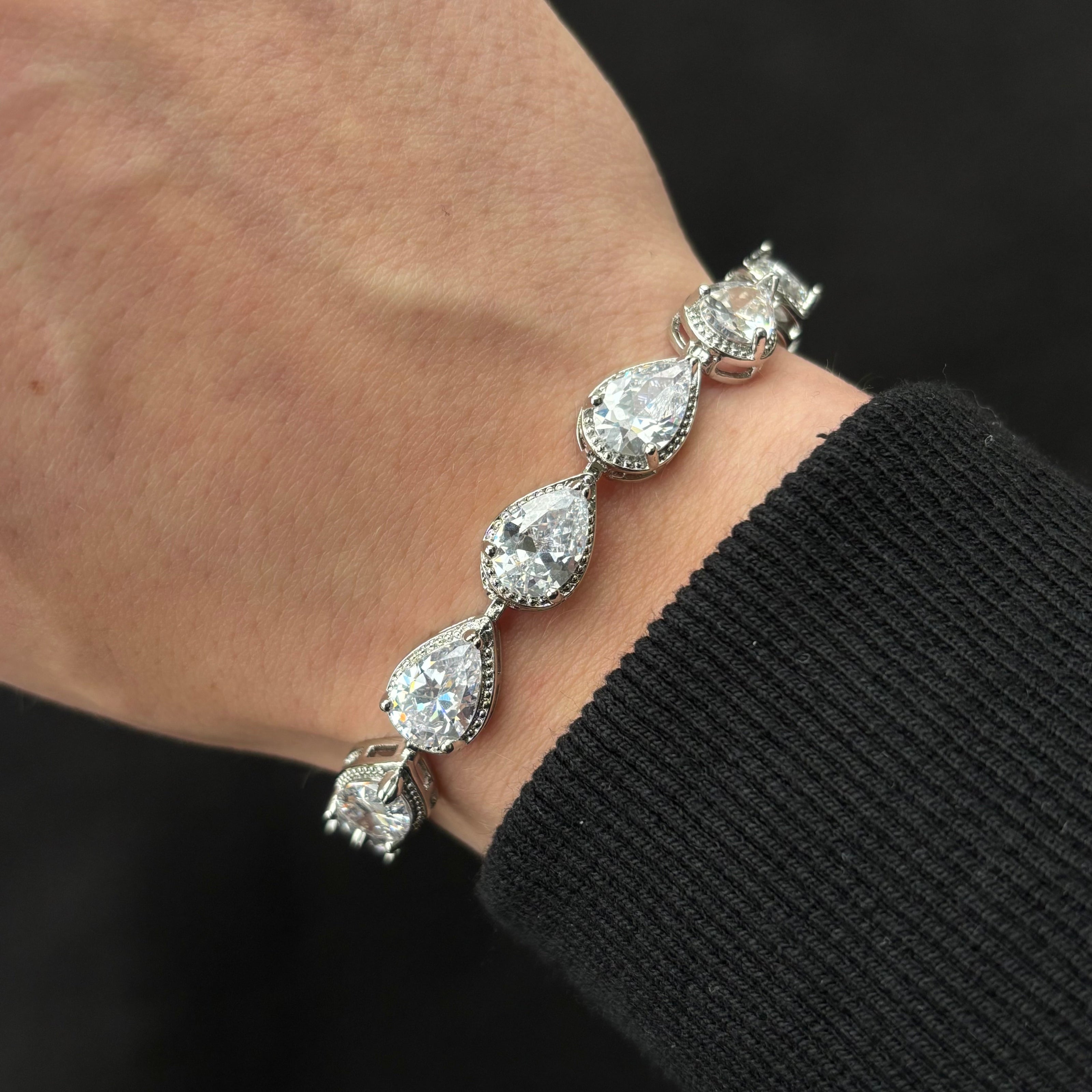 BRACELET "RAINDROP"